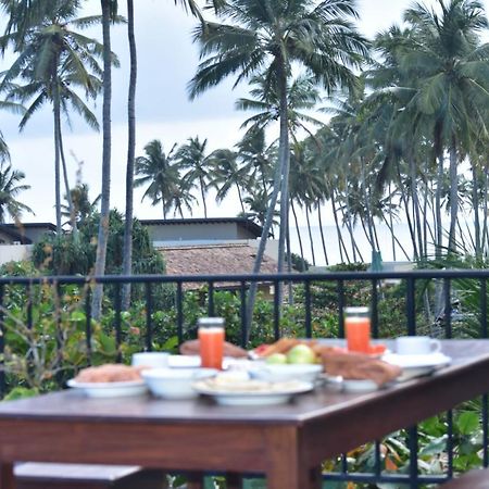 Green Almond Hotel Unawatuna Extérieur photo