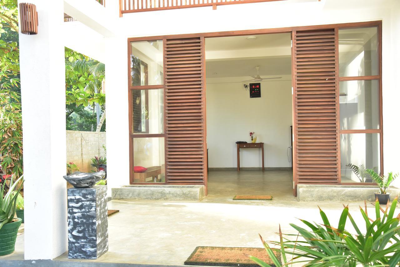 Green Almond Hotel Unawatuna Extérieur photo