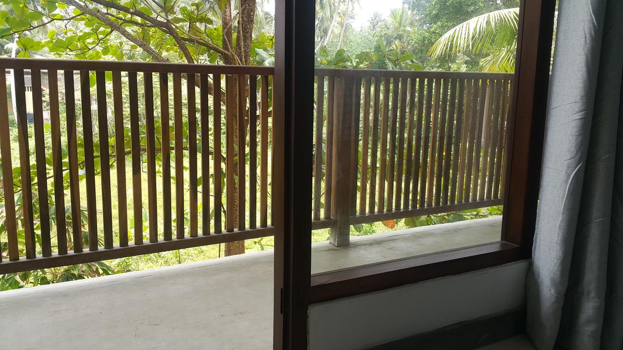Green Almond Hotel Unawatuna Extérieur photo